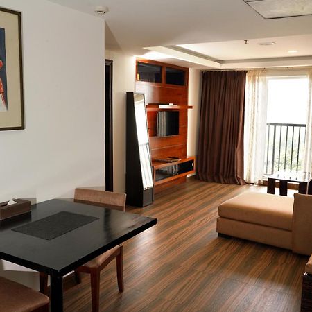 Kga Elite Continental Hotel Tiruvalla Exteriér fotografie