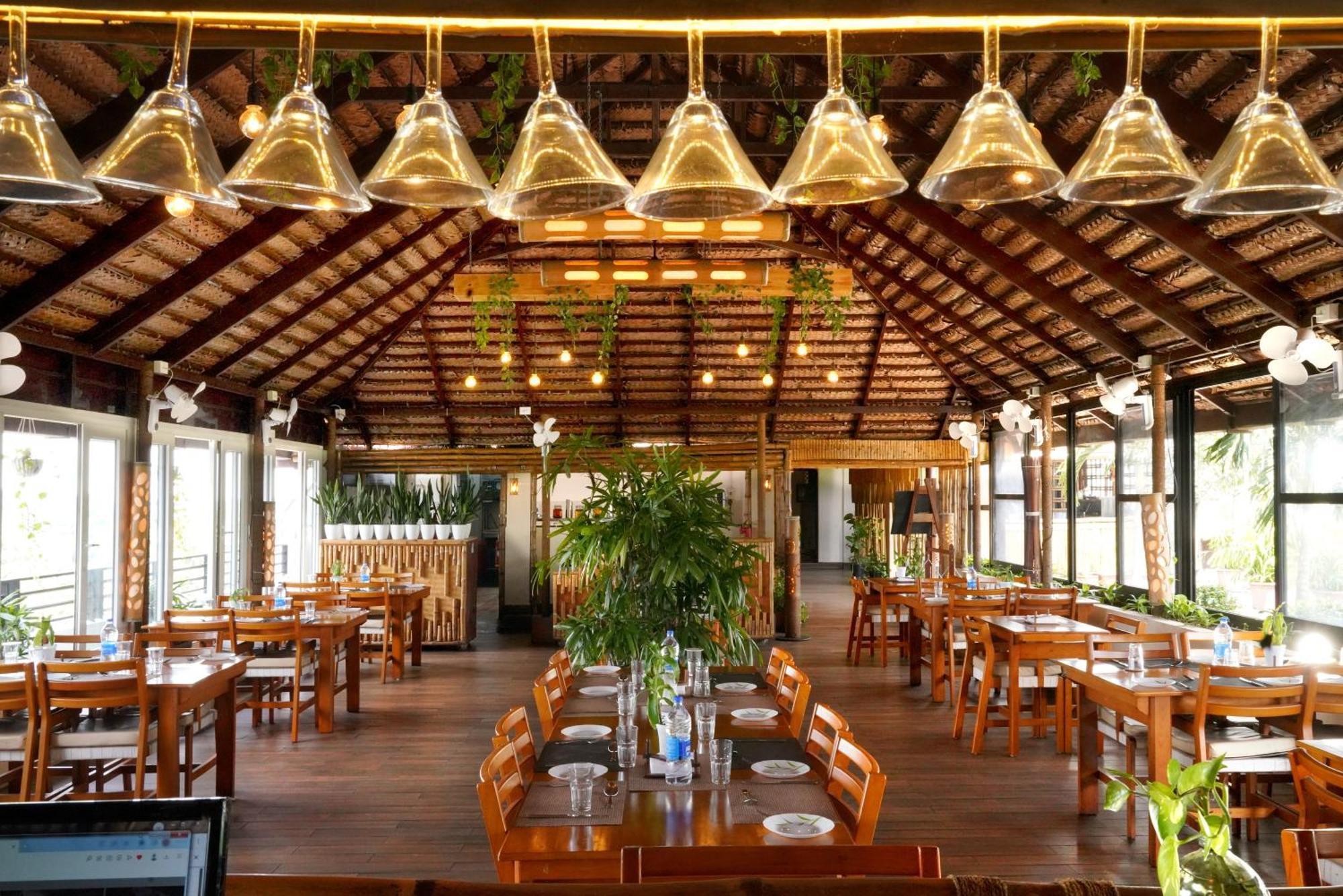 Kga Elite Continental Hotel Tiruvalla Exteriér fotografie