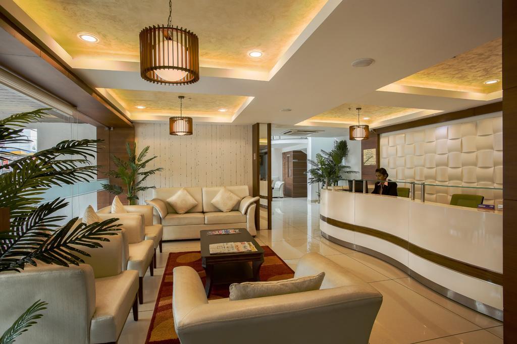 Kga Elite Continental Hotel Tiruvalla Exteriér fotografie