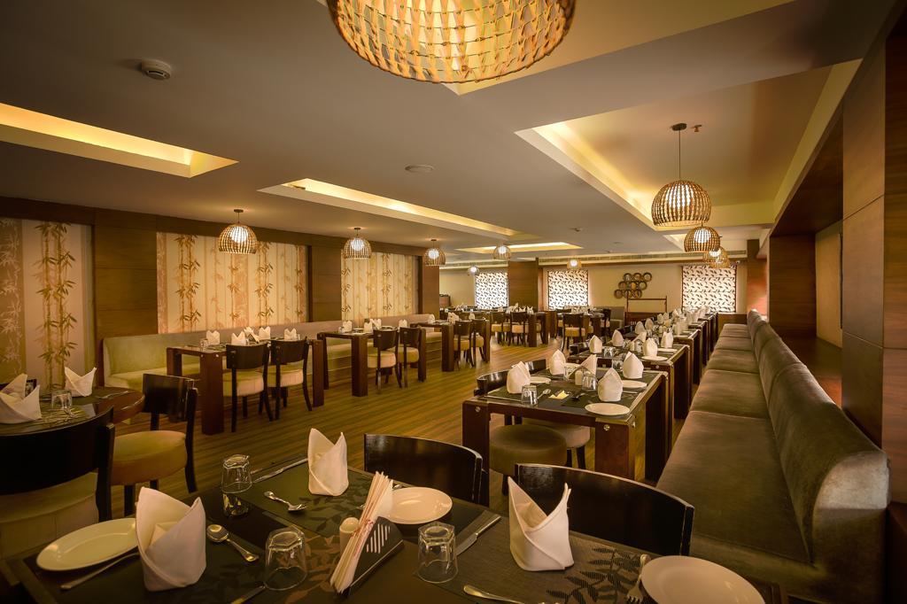 Kga Elite Continental Hotel Tiruvalla Exteriér fotografie